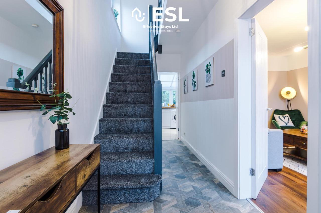 Open Plan - 3 Bedroom House - Garden And Outdoor Seating - Driveway Parking - Short Drive To City Centre Saughall Εξωτερικό φωτογραφία